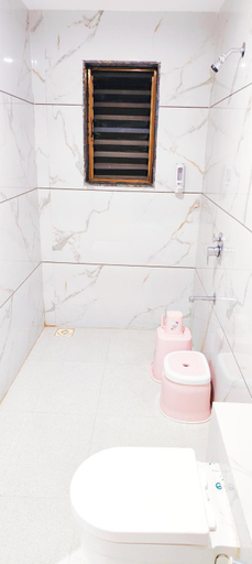 Bathroom 4, Hotel Yog Palace, Ahmadnagar