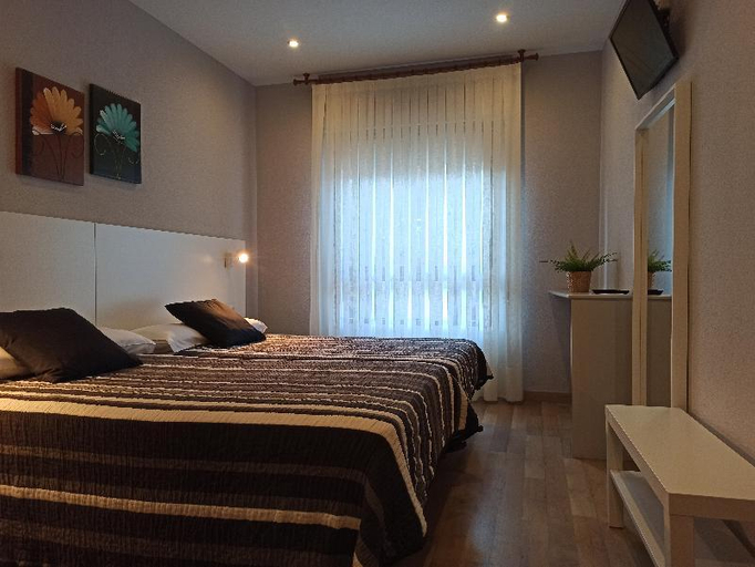 Bedroom 2, Hotel Marrodan Arnedillo, La Rioja