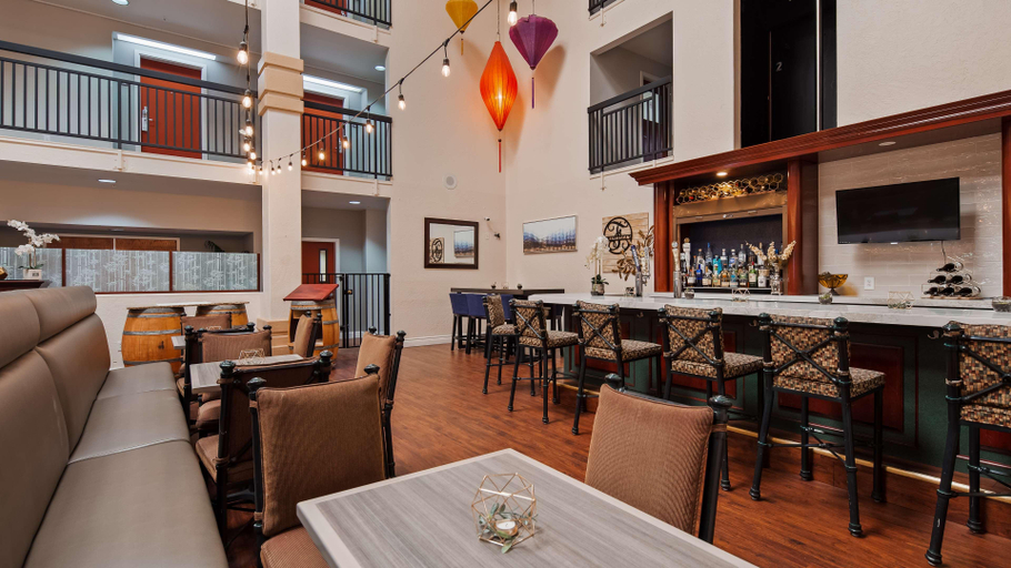 Food & Drinks 5, Best Western Plus Villa Del Lago Inn, Stanislaus