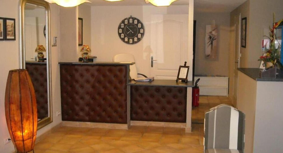 Public Area 2, Hotel le Médieval, Gard