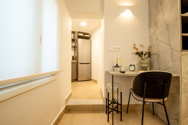 4, Plaka Apartments - Acropolis View, Attica