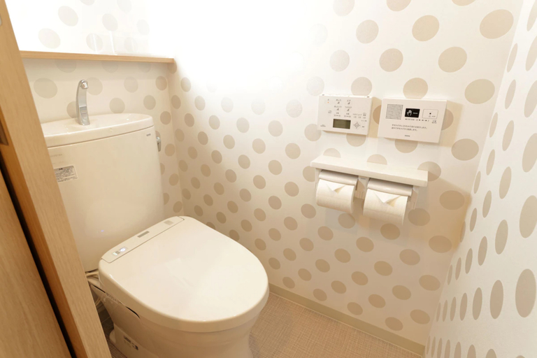Bathroom 8