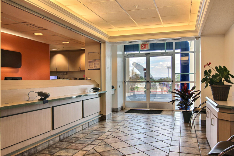 Public Area 3, Motel 6 Albuquerque, NM - North, Bernalillo