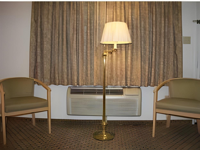 Public Area 2, Redwood Inn, Sonoma
