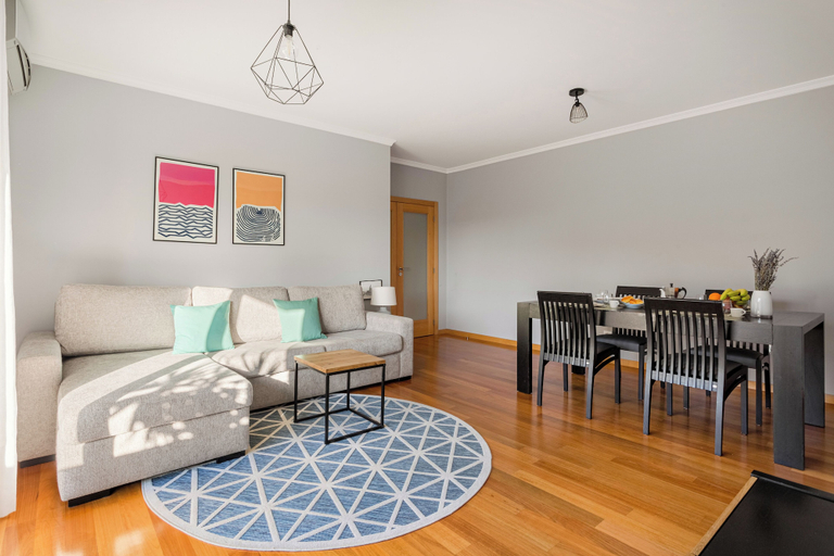 Others 4, Elegant Flat in Benfica, Lisbon