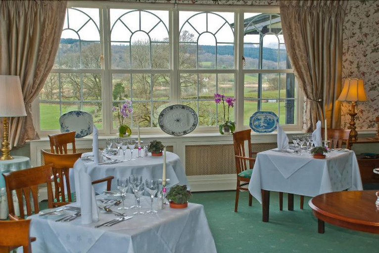 Food & Drinks 5, Ees Wyke Country House, Cumbria