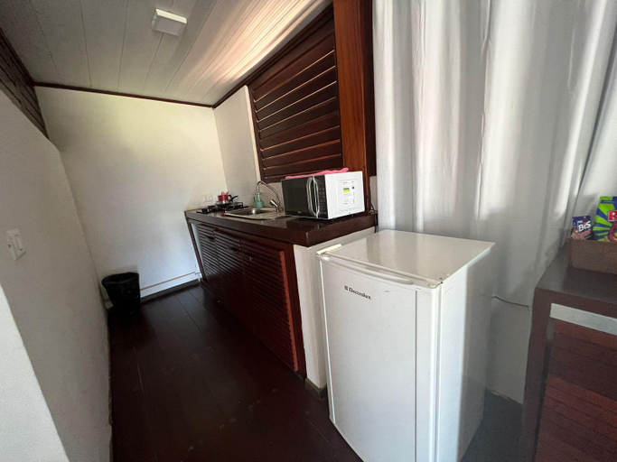 Dining Room 10