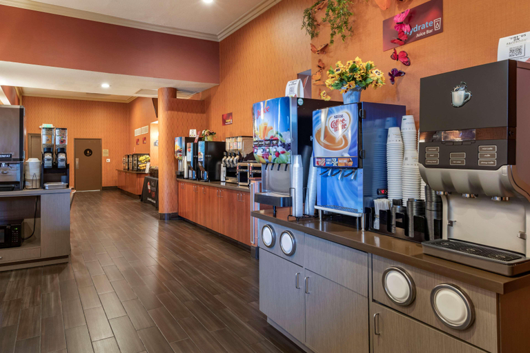 Food & Drinks 5, Best Western Plus Stovall's Inn, Orange