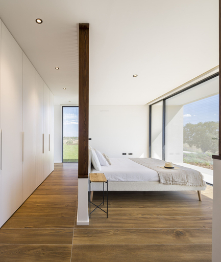 Room 3, Blissfully Alentejo by Cadenzalux, Mourão