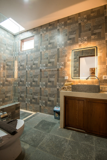 Bathroom 5, Om Villas Kedungu, Tabanan