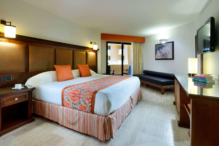 Bedroom, Grand Palladium Colonial Riviera Maya All Inclus, Cozumel