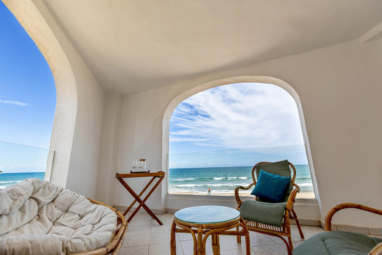 Others 5, Vidamalu - Beachfront apartment with terrace, Valencia