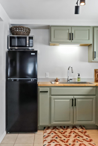 Kitchen 3, Boho Modern Retreat with Mountain Views Unit 1 Durango, La Plata