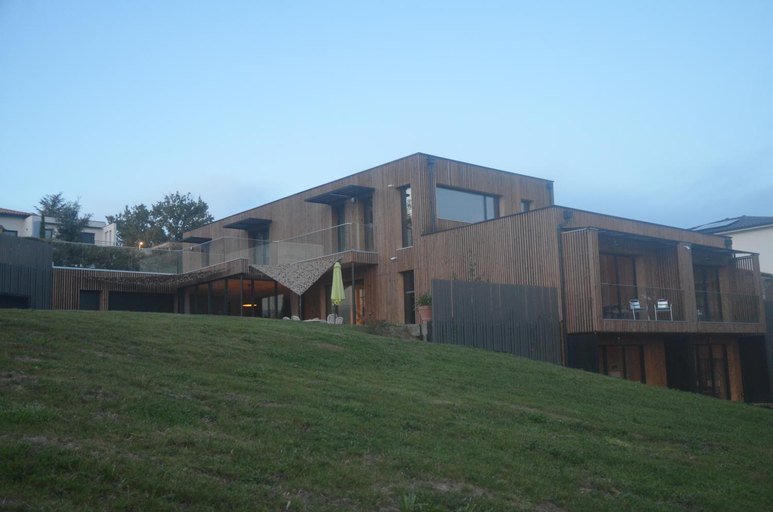 Exterior & Views 2, Les libellules, Haute-Garonne