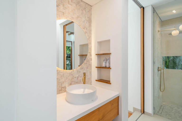 Others 2, Villa Lilu - Stunning 1BR Villa Close to Beach, Badung