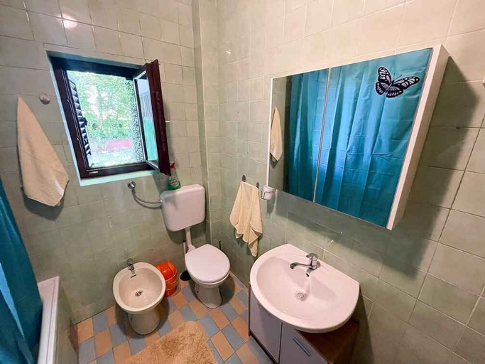Bathroom 4, Apartman Hida, Crikvenica