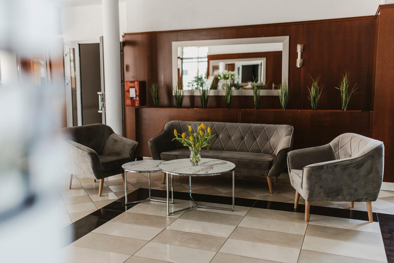 Public Area 2, Hotel i Restauracja Borowianka, Ostrów Wielkopolski