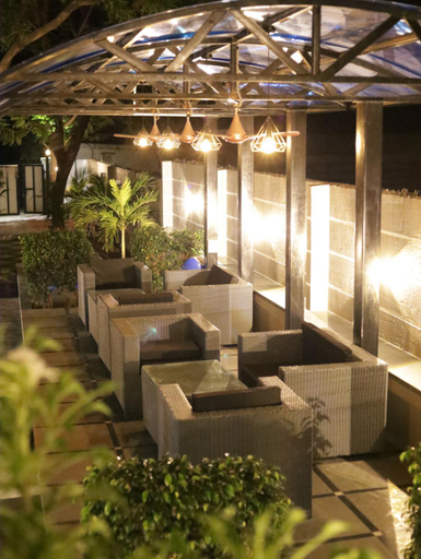 Food & Drinks 5, Button Eyes Resort, Ranga Reddy