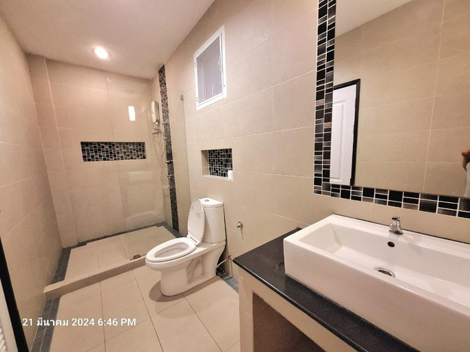 Bathroom, Plus1 Hua-Hin Private Poolvilla from beach 3km, Hua Hin