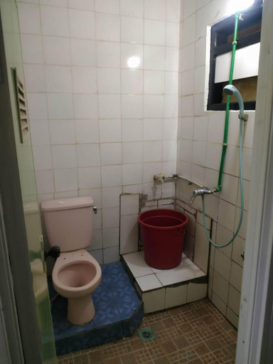 Bathroom 4