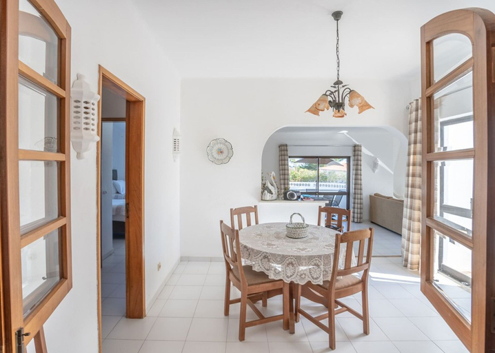 Room 3, Carosim Quiet Location Close to Beach Private, Lagoa