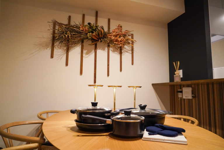 Food & Drinks 4, Kitasaito Terrace C, Asahikawa