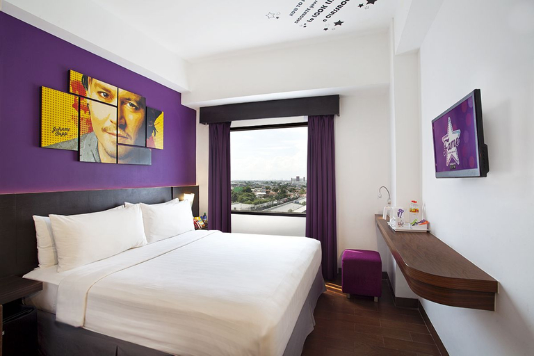 Fame Hotel Gading Serpong - Bedroom