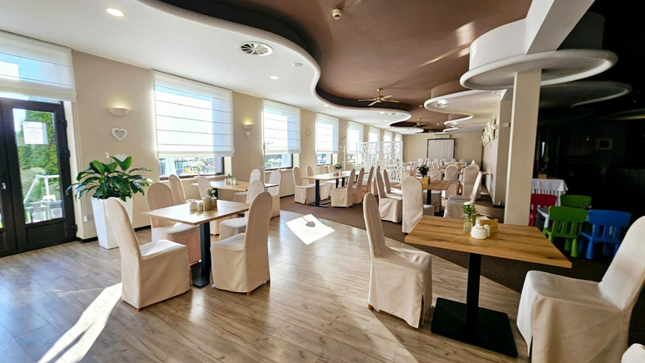 Food & Drinks 4, Ossowski Hotel, Poznań