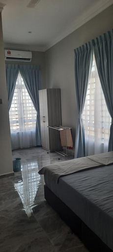 Bedroom 2, Chatak Hill Residence, Dungun