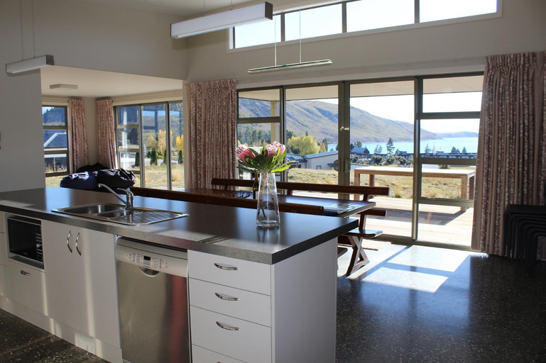 Kitchen, Takapo Escape - Lake Tekapo, Mackenzie