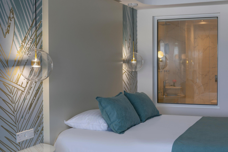 Bedroom 4, The Ivi Mare - Designed For Adults