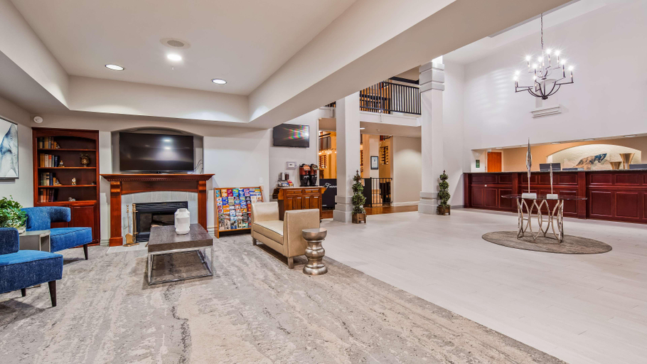 Public Area 3, Best Western Plus Villa Del Lago Inn Patterson, Stanislaus