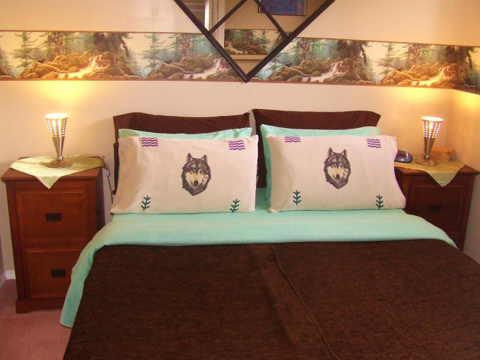 Bedroom 3, Silvern Lake Trail Bed and Breakfast, Bulkley-Nechako