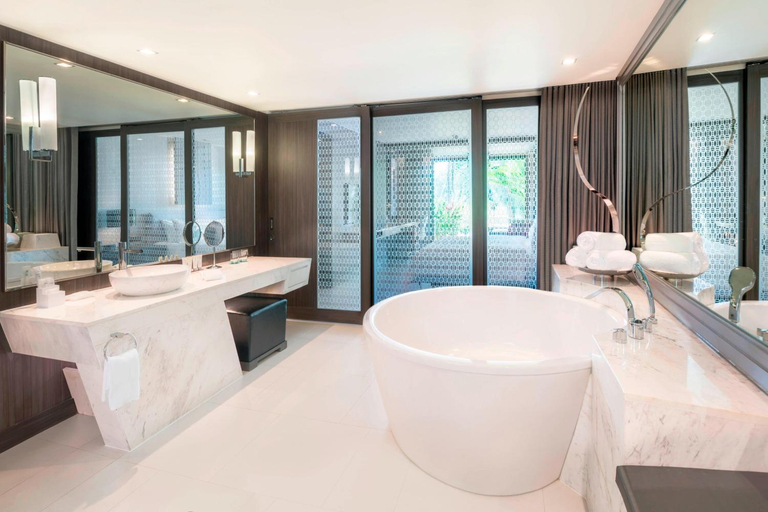 Bedroom 5, Le Méridien Suvarnabhumi, Bangkok Golf Resort & Spa, Bang Plee