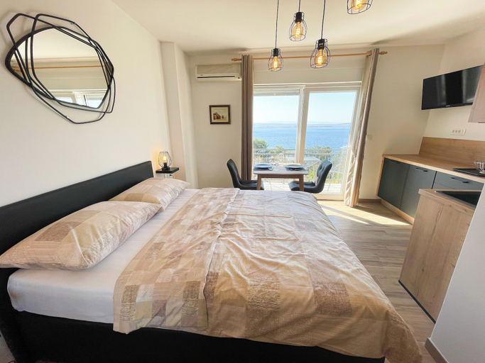 Bedroom 2, Studio Apartman Kira 5, Crikvenica