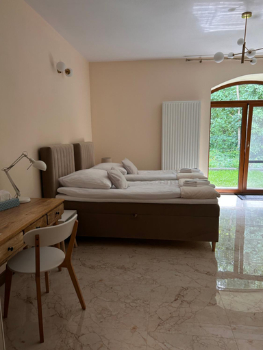 Bedroom 14