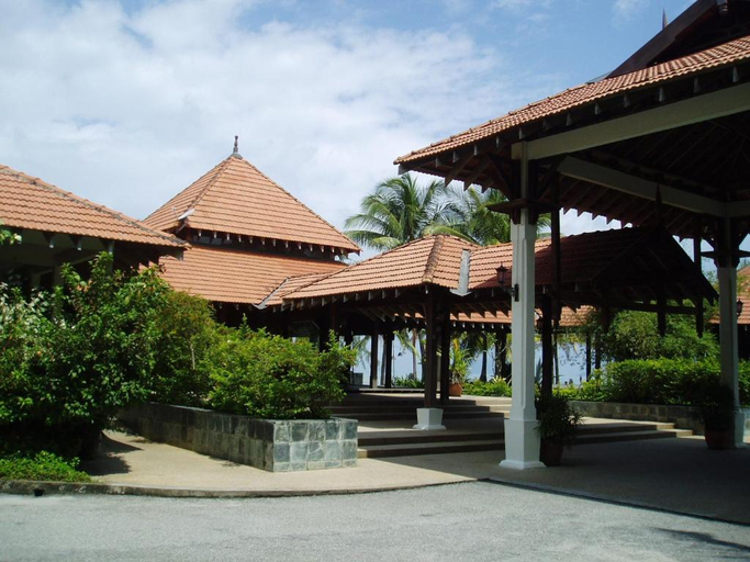 Exterior & Views 3, Sutra Beach Resort, Setiu