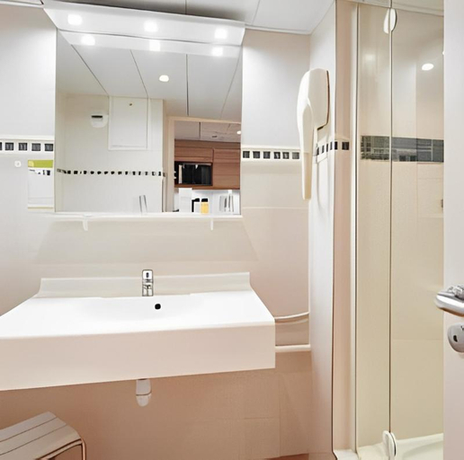Bathroom 4, Vacances Bleues Residence Le Mediterranee, Var