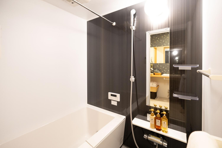 Bathroom 4, INN Plus Hanamidou, Kyoto