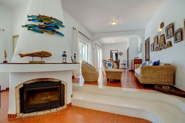 Room 5, Casa Ninho Spacious 5 Bedroom Villa in an Enviab, Lagoa