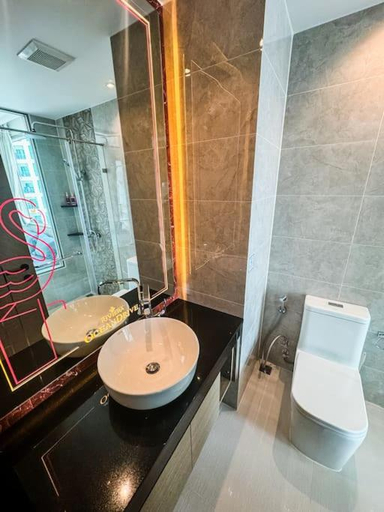 Bathroom 3, Riviera Ocean Drive Luxe Queen Studio Ocean View, Pattaya