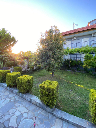 Others 3, Harlaaki, Central Macedonia