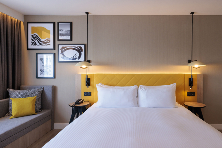 Bedroom 3, Hilton Garden Inn Marseille Provence Airport, Bouches-du-Rhône
