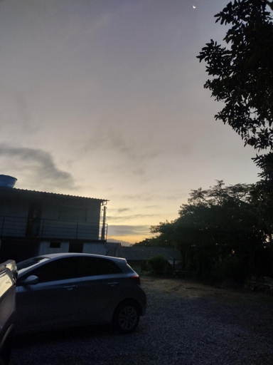 Others 4, Nosso Bosque Hospedaria, Penha