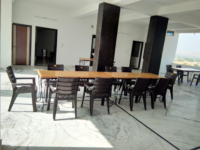 Food & Drinks 5, Oasis Jaisalmer Hotel, Jaisalmer
