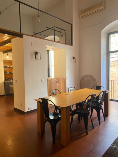 Others 4, Palazzo Verrone, Bari