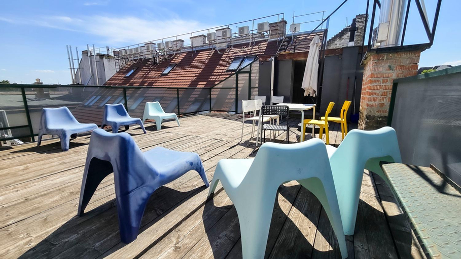 Food & Drinks, Upartments, Budapesti