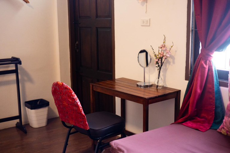 Bedroom 12