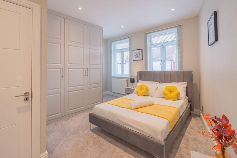 Bedroom 2, Spacious Tottenham Stay | 3-Bed | Parking & Wi-Fi, London