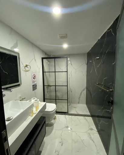 Bathroom, Wadi Rum The ARC camp, Quaira